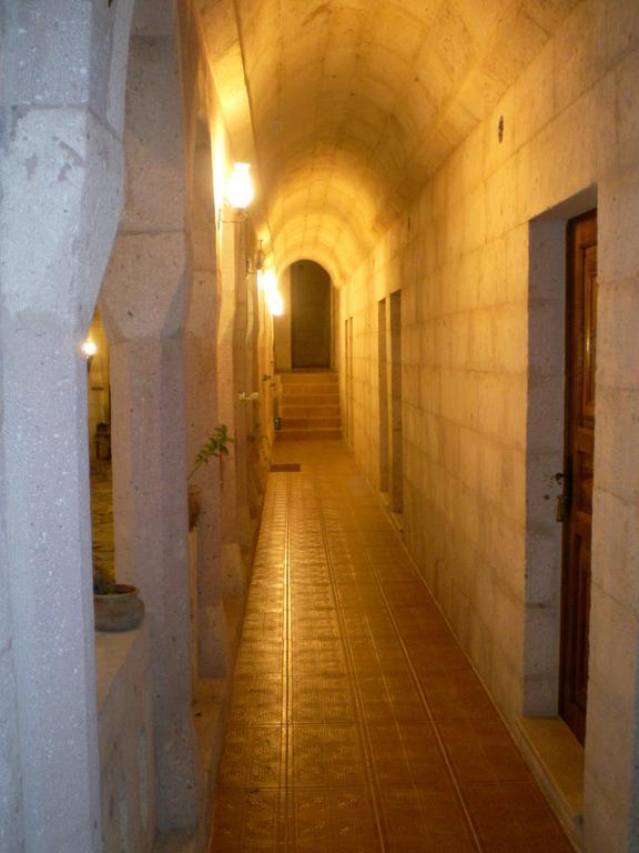 Nature Park Cave Hotel Гьореме Екстериор снимка