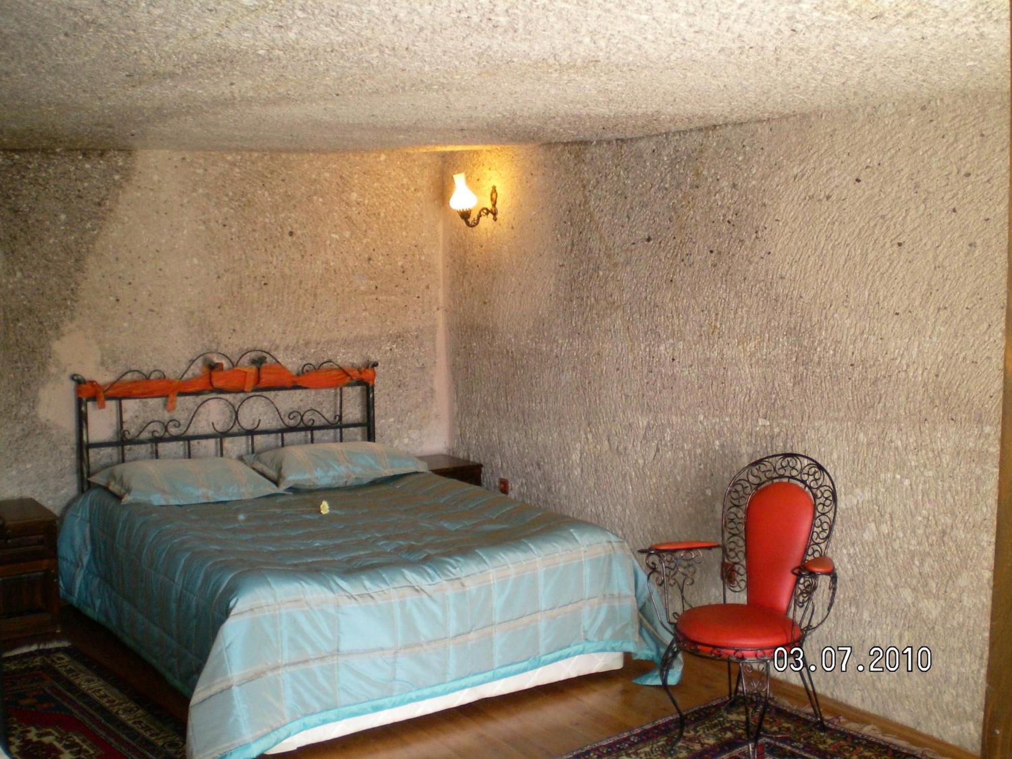 Nature Park Cave Hotel Гьореме Екстериор снимка