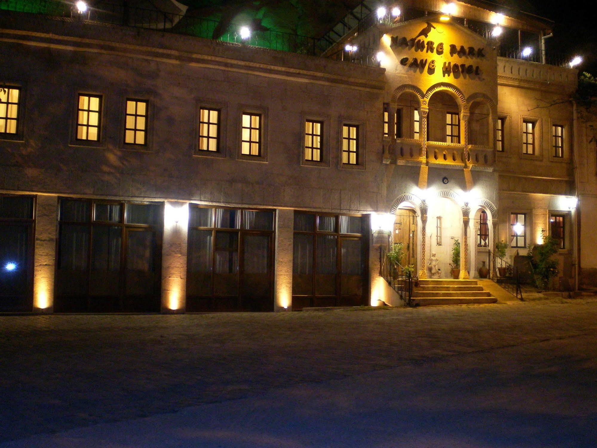Nature Park Cave Hotel Гьореме Екстериор снимка